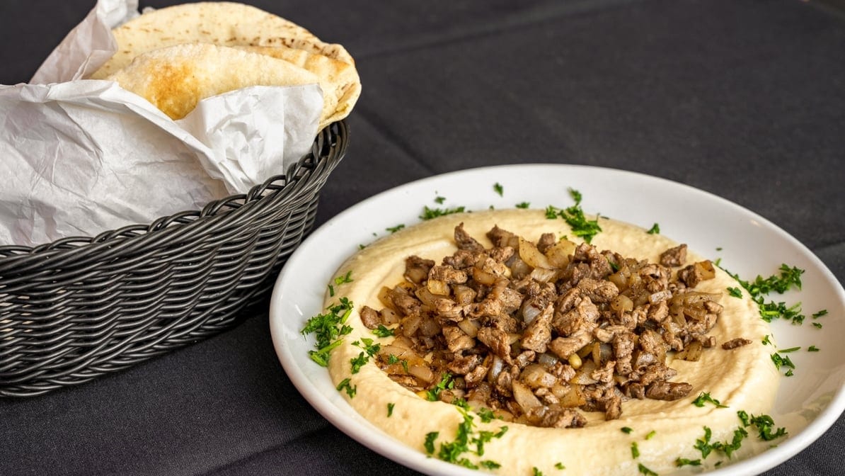 Hummus with Meat.