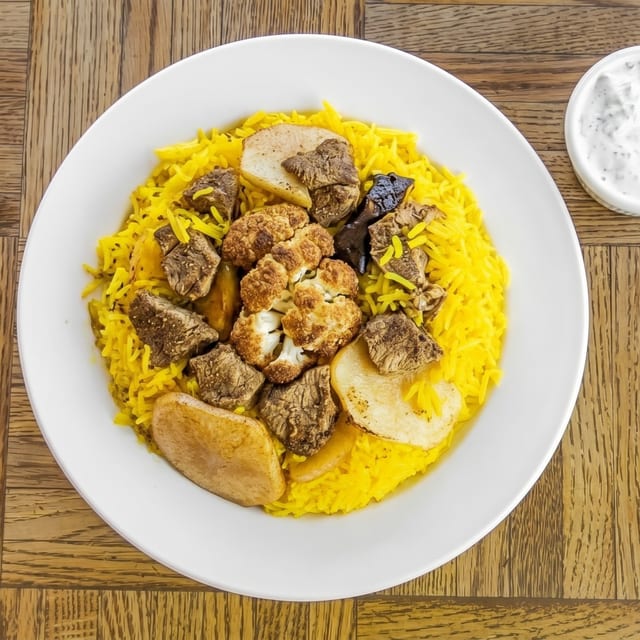 33. Makloubeh.